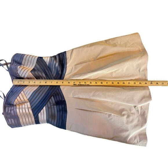 Bcbg strapless / adjustable spaghetti straps  size 0 - Picture 14 of 16